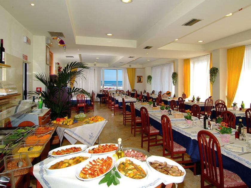 Hotel Simplon Bellaria – Igea Marina Kültér fotó