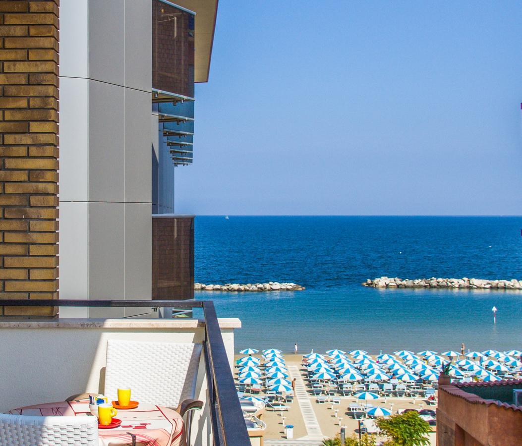 Hotel Simplon Bellaria – Igea Marina Kültér fotó