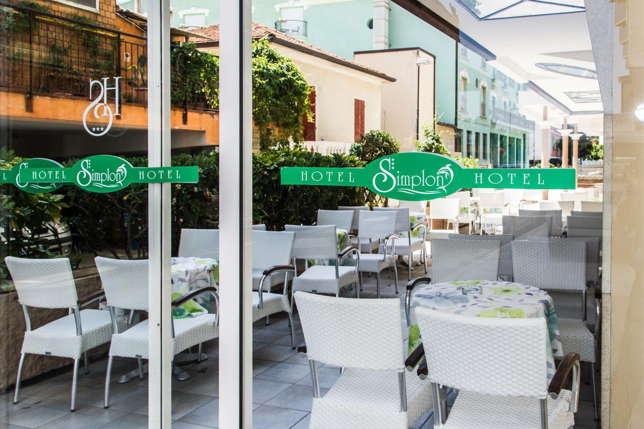 Hotel Simplon Bellaria – Igea Marina Kültér fotó