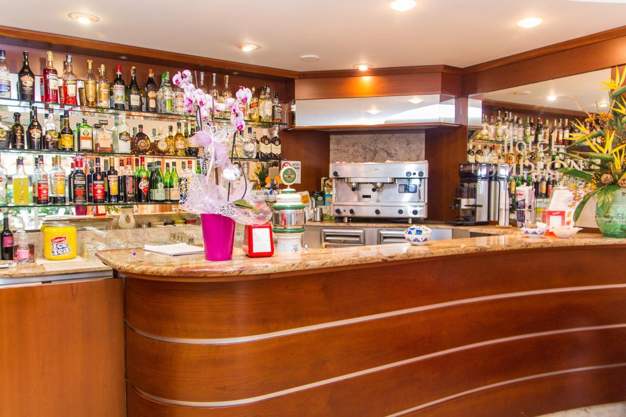 Hotel Simplon Bellaria – Igea Marina Kültér fotó